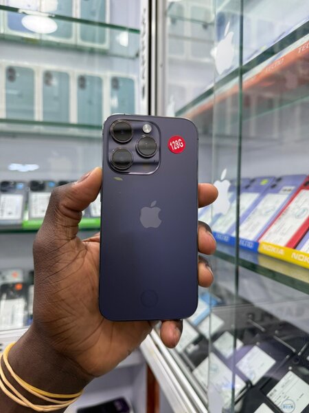 iPhone 14Pro 128Go