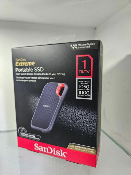 Ssd externe 1tera sandisk- 1050 mbps