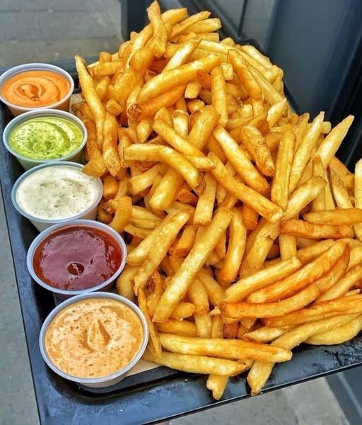 Frites au rognon sauté