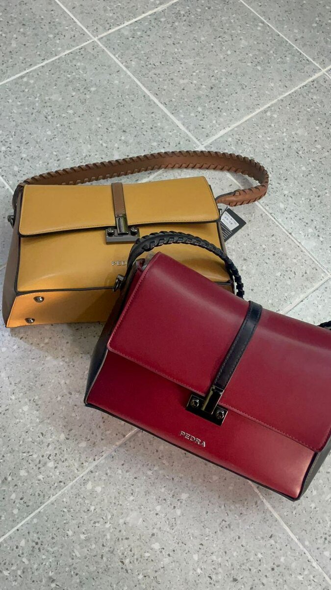 Sacs en cuir élégants femmes