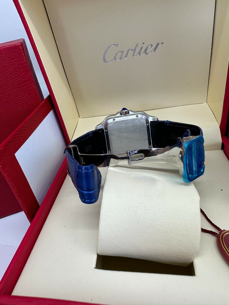 Top-Quality Cartier Santos Leather Watch For Men
