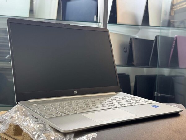 HP 15s