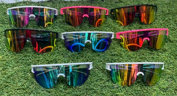 Lunettes de sport colorées