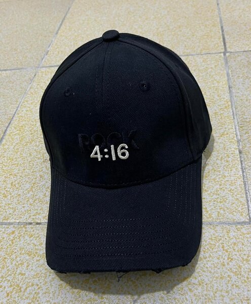 Casquette noir Rock 4:16