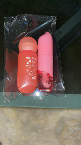 Huile de soin lèvres Miss Betty