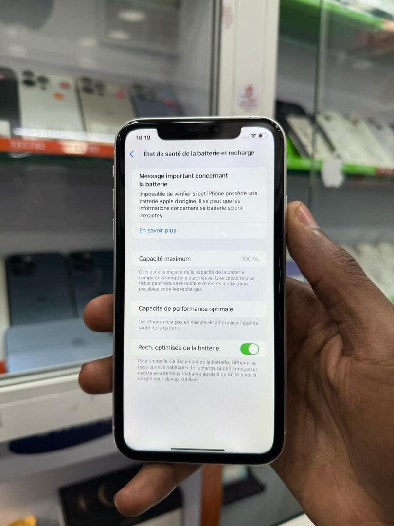 iPhone XR 64go sans id