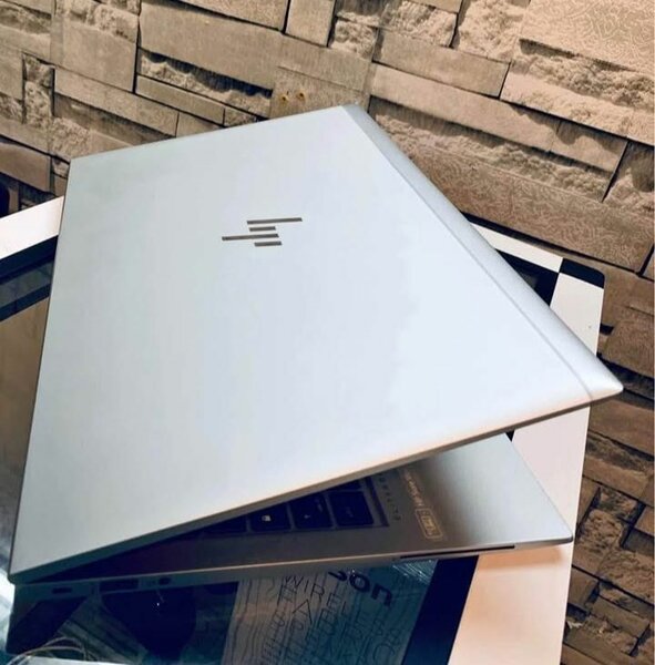 HP ELITEBOOK 850 G8 CORE I7 11TH 512SSD 16G RAM TACTILE