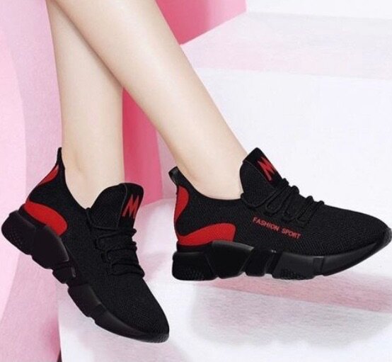 Women sneakers