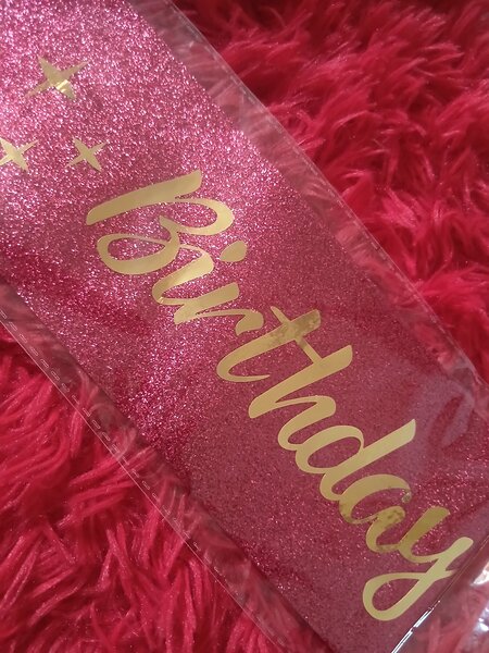 Écharpe pailletée anniversaire