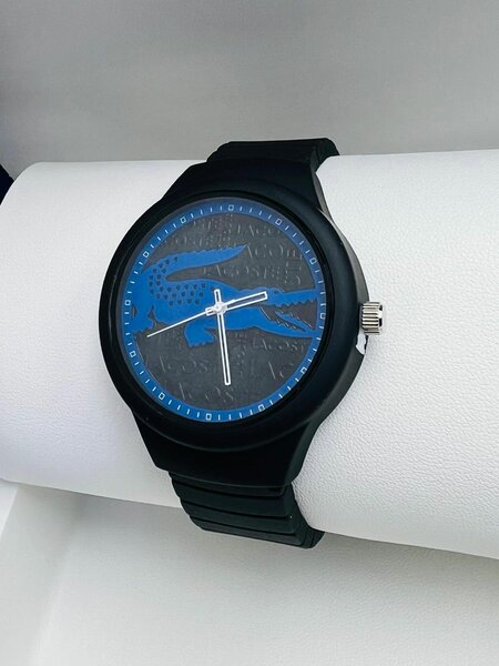 MONTRE LACOSTE  IMPERMÉABLE ORIGINALE