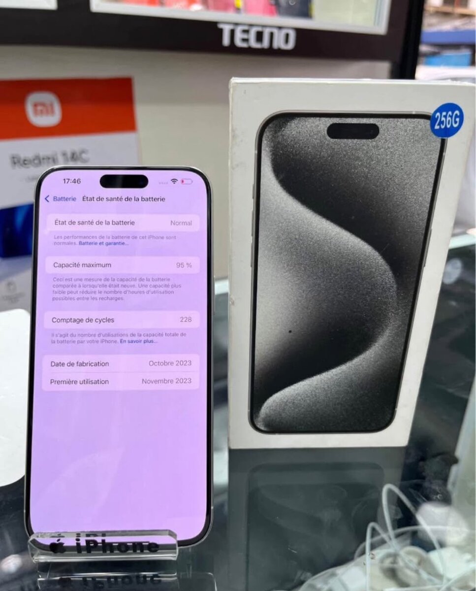 15 pro max 256Go Neuf Blanc