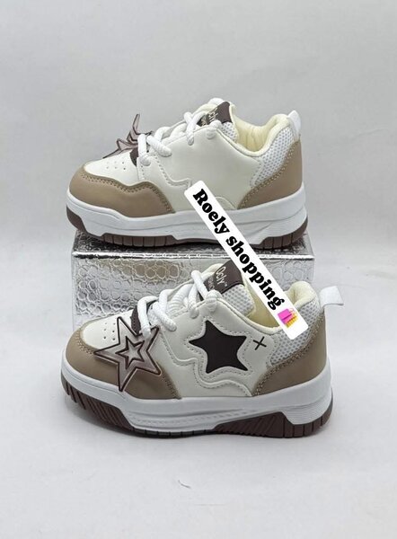Chaussures enfant tendance étoile