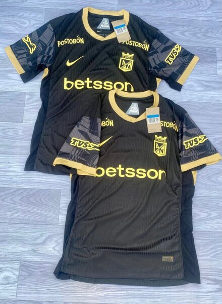 Maillots de Football Équipe