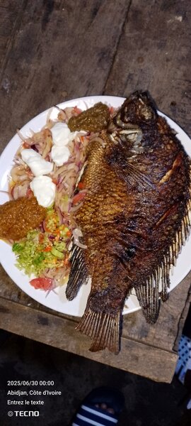 Poisson Grillé avec Accompagnements