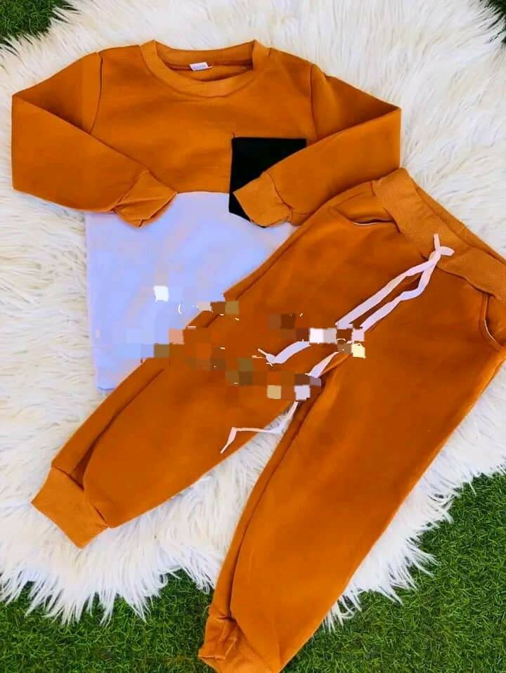 Kids tracksuits