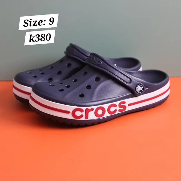 crocs