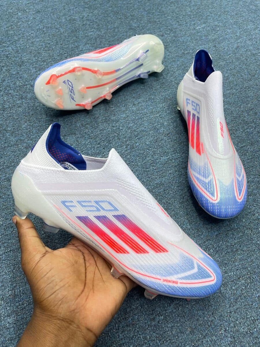 Chaussures de Football F50