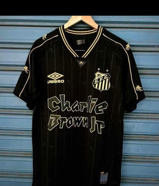 Maillots de football tendance