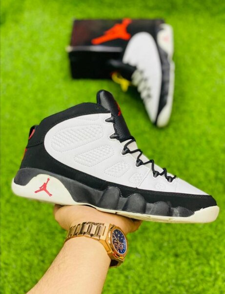 Jordan 9