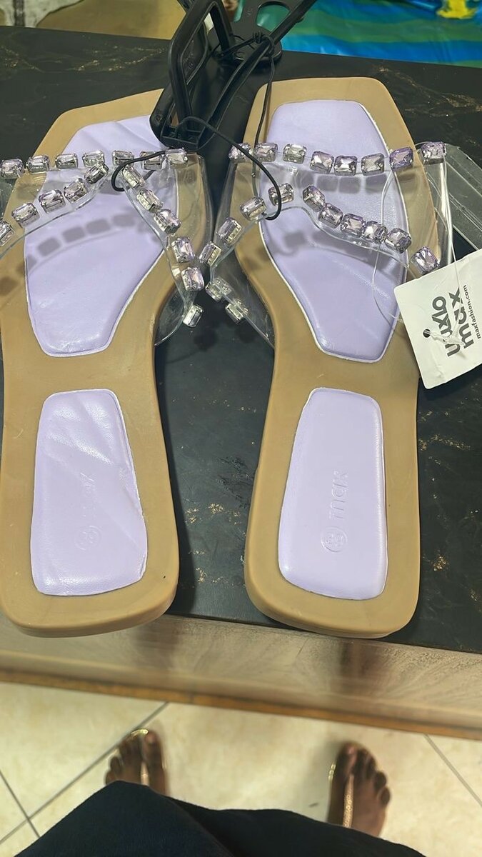 Slippers store reject