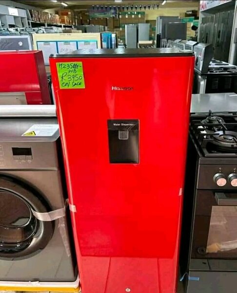SINGLE DOOR REFRIGERATOR WITH DISPENSER