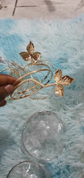 Bracelet dorés décoratifs