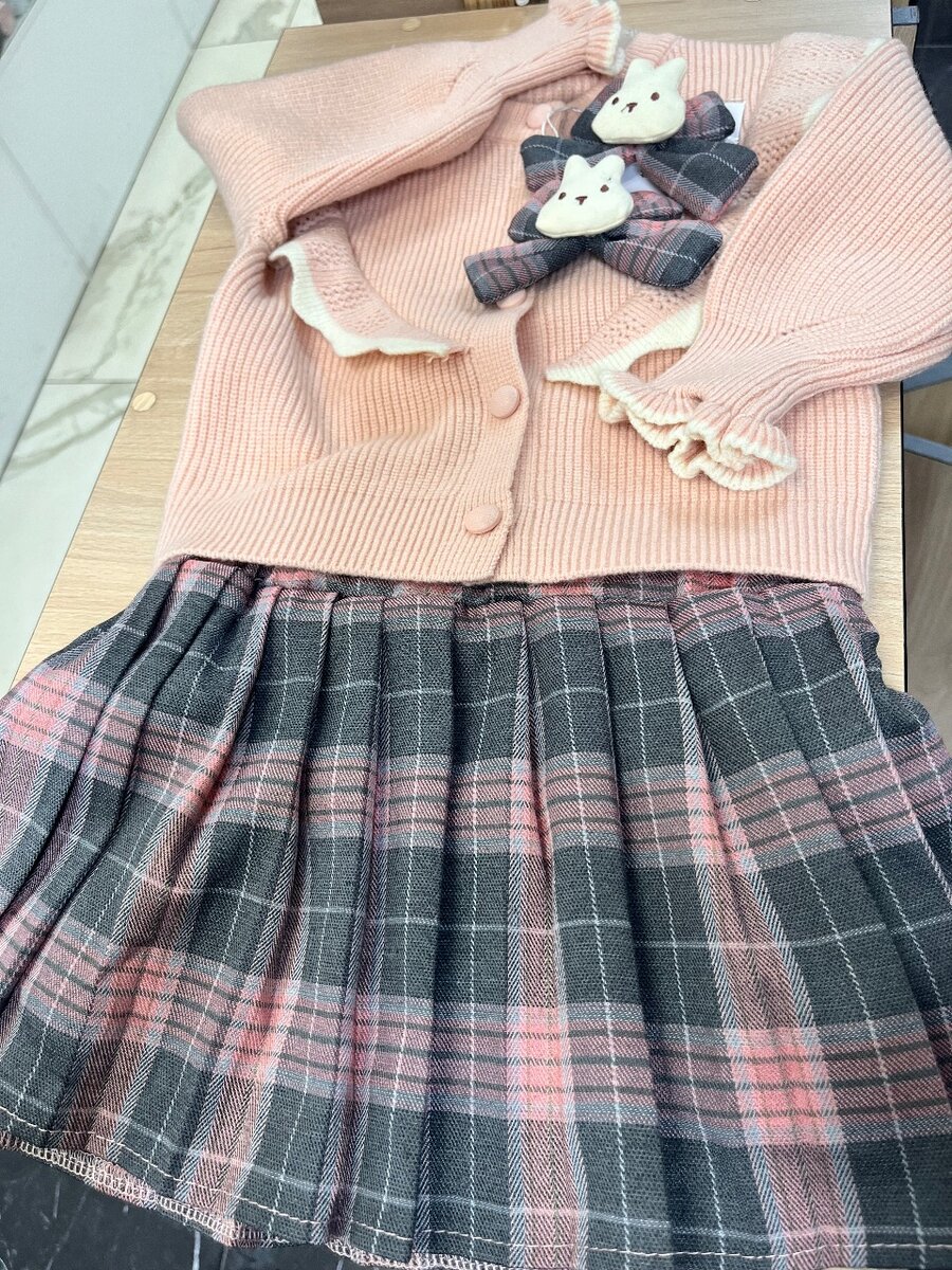 Двойка с юбочкой