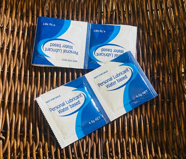 4 sachets de lubrifiant