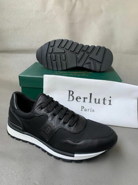 Sneakers en cuir Berluti élégants