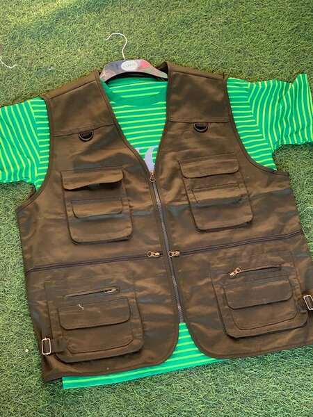 CARGO VEST