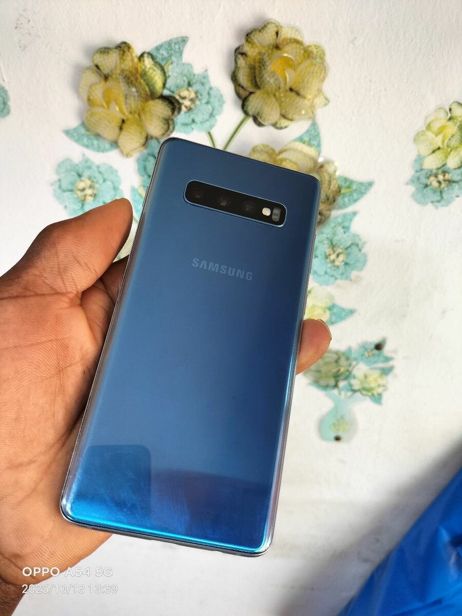 Samsung Galaxy S10+