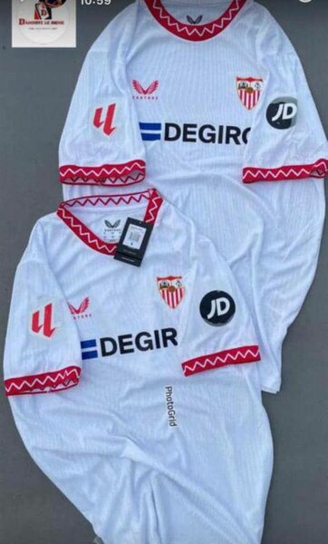 Maillot de football blanc