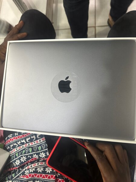 MacBook Air M1 disponible capacité 256gb et 8gb ram