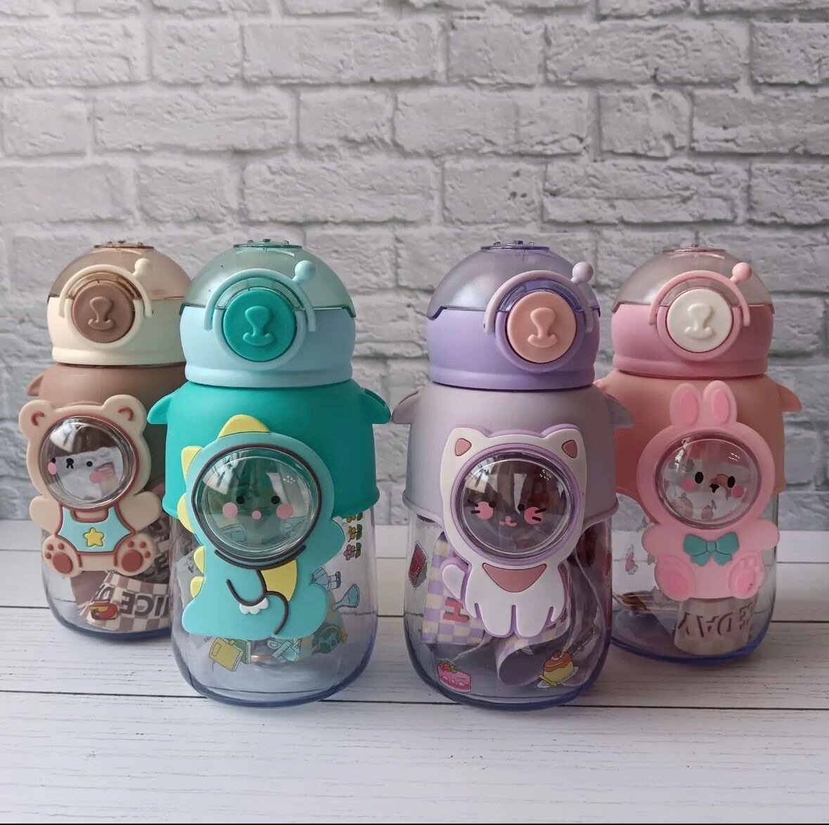 600ml kids water bottle with silicone straw