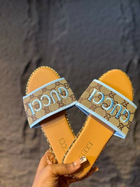 Luxury slippers for ladies