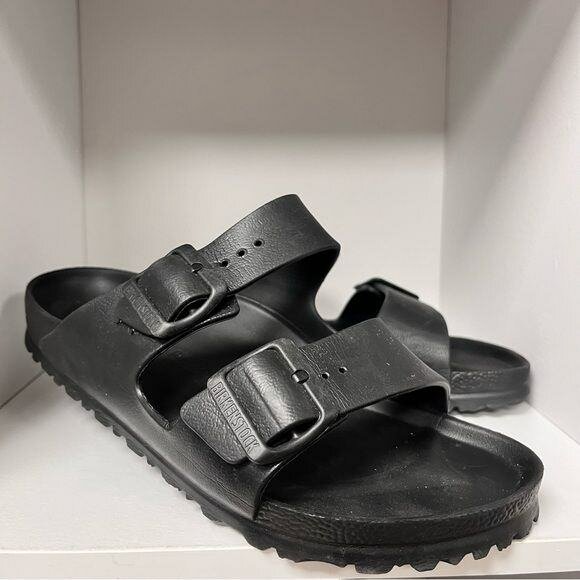Sandales noires confortables