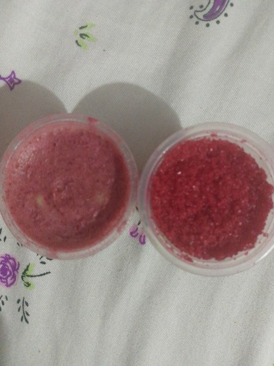 Gommage lèvres à la fraise