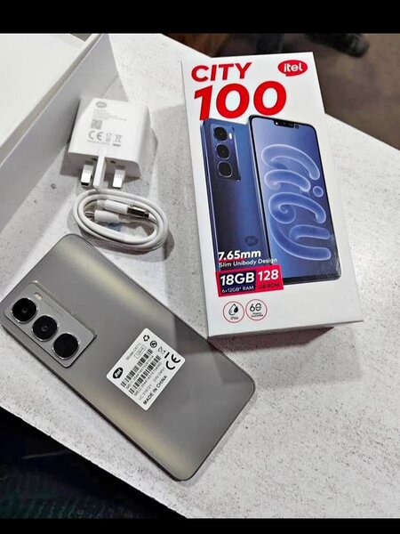 Smartphone Itel City 100 18GB