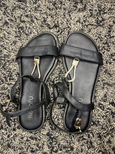 Chaussures friperies