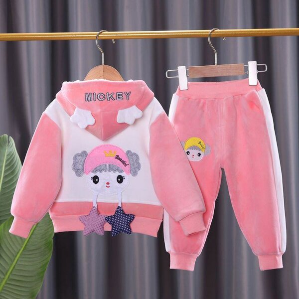 Dress your precious little one in style High quality Warm