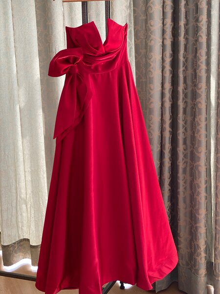 Красивое нежное платье