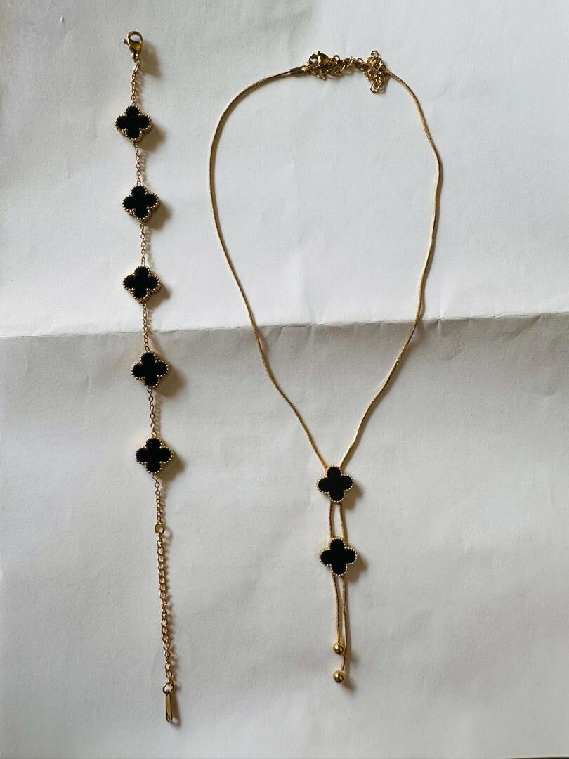 Necklace and bracelets