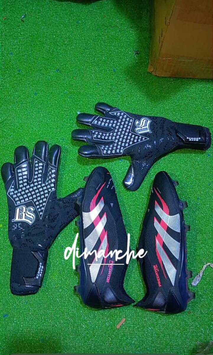 Gants et Chaussures de Football