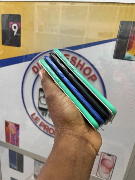 PROMO HUAWEI Y5P (128GB) QUASI NEUF