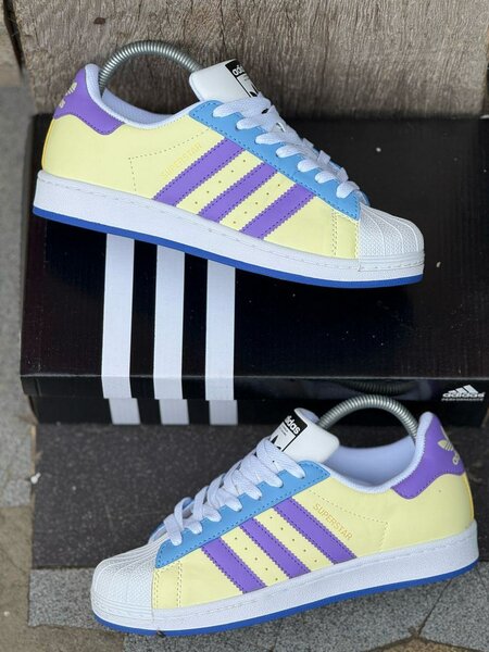 Chaussures Adidas pastel mode