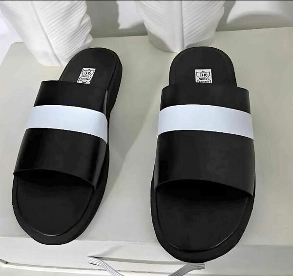 Sandales modernes colorées