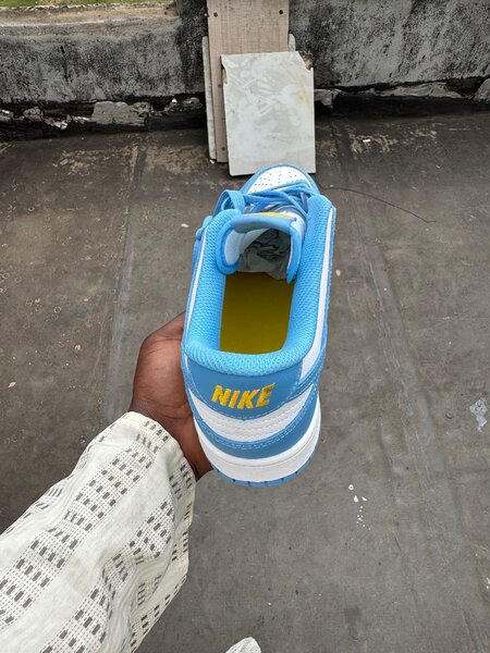 Nike Sneakers Bleus et Blancs