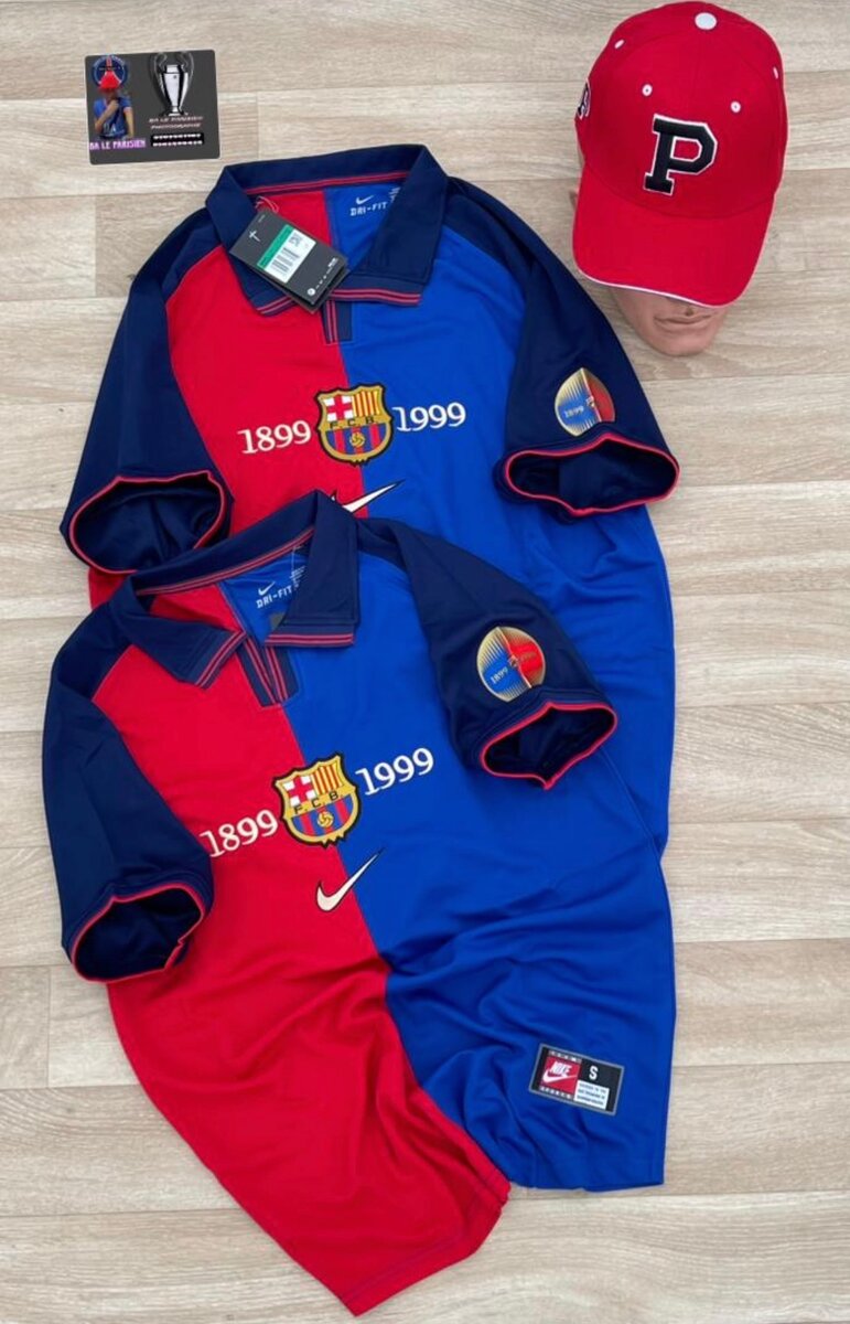 Maillots de football classiques