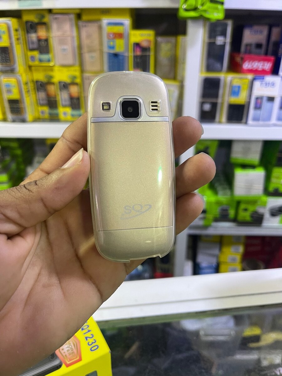 Téléphone portable rétro SQ3311