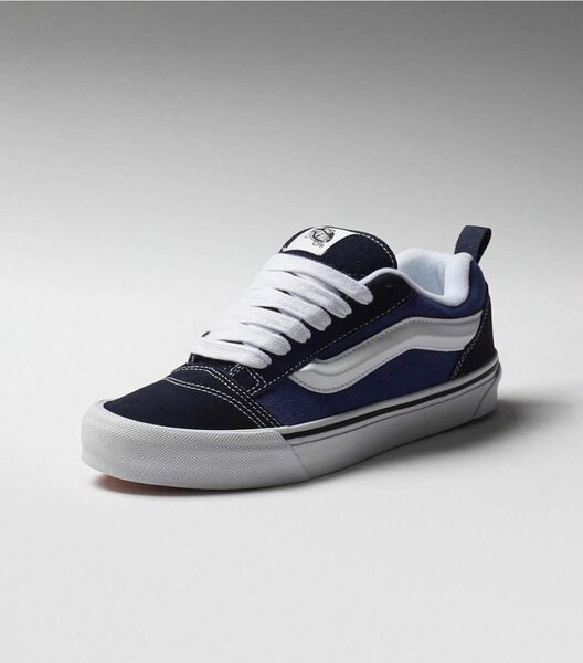 Vans skool knu